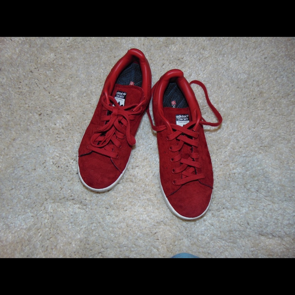 Red suede Stan smiths 💔